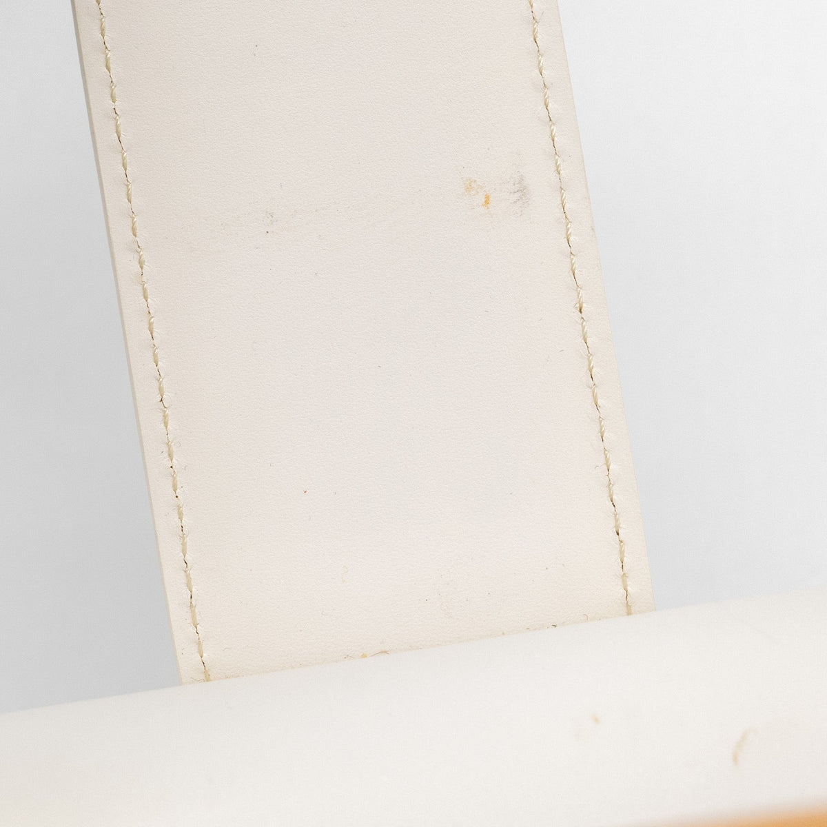 goyard-structure-saigon-pm-bag-canvas-calfskin-white-shw