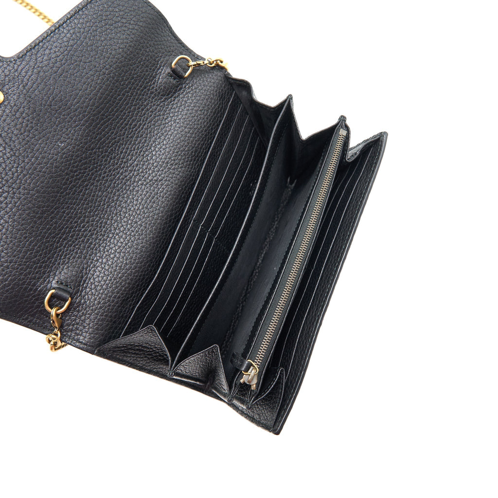 gucci-grained-calfskin-gg-logo-wallet-on-chain-with-ghw