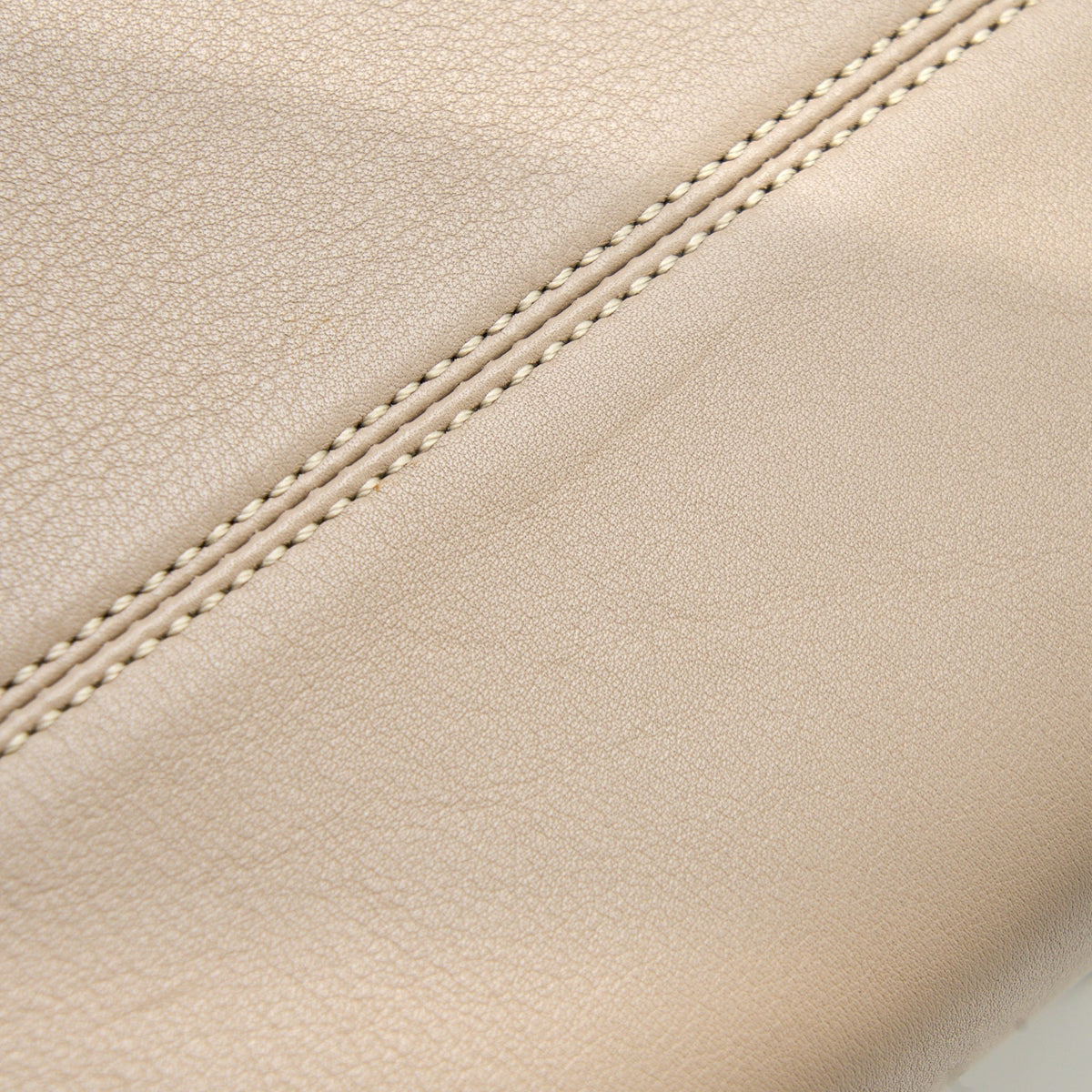 fendi-by-the-way-bag-mutilcolour-tail-calfskin-beige-shw