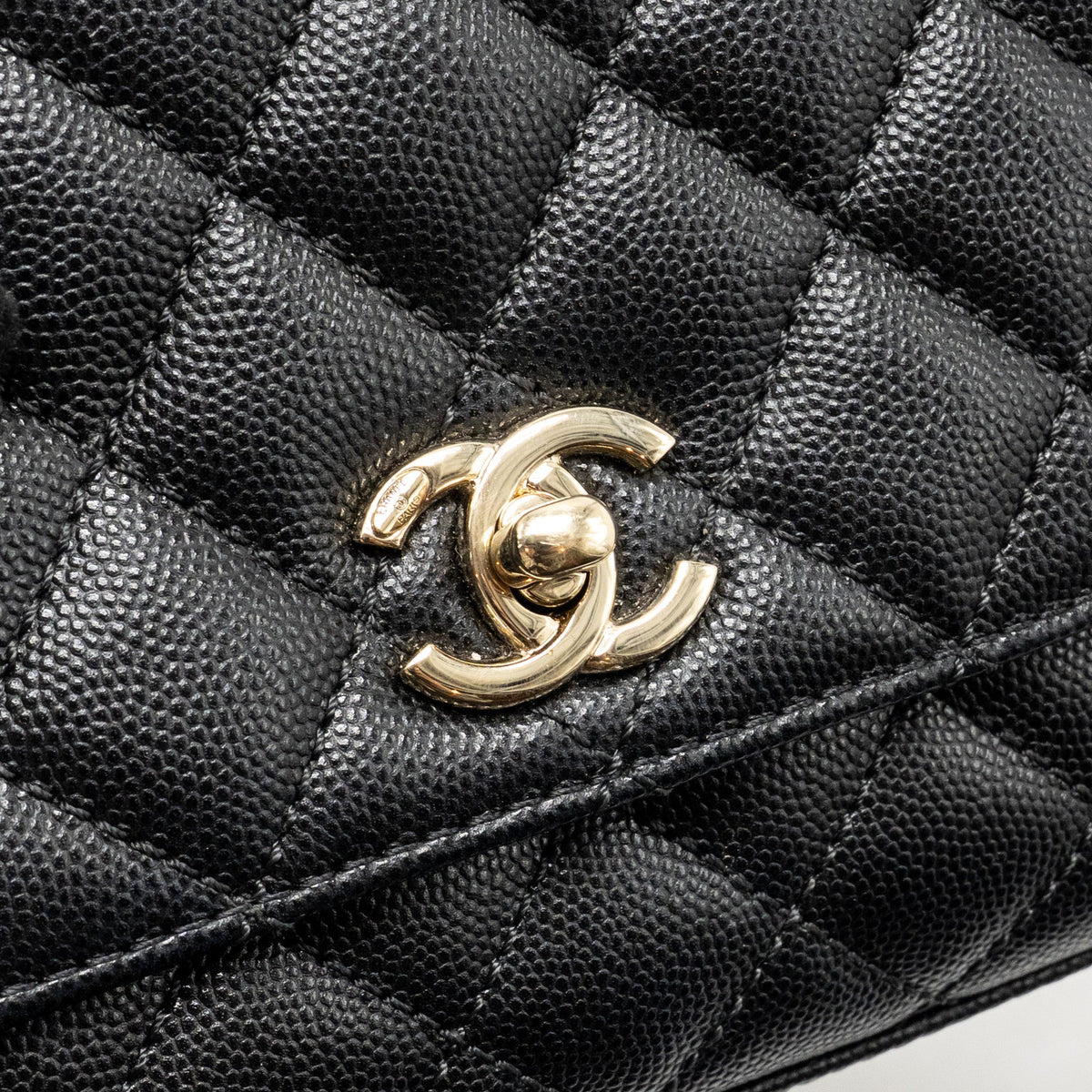 chanel-mini-coco-handle-caviar-black-lghw-microchip-1