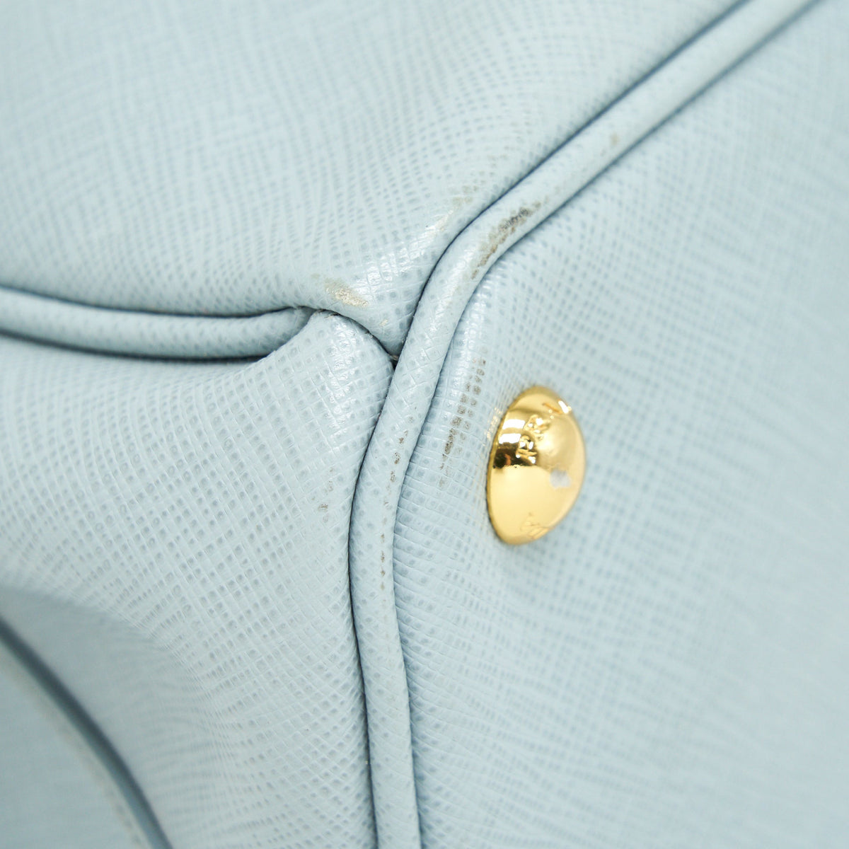 prada-saffiano-leather-tote-bag-light-blue-ghw