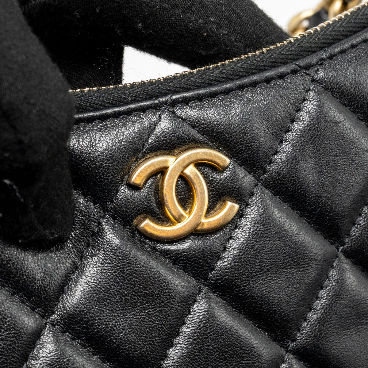 chanel-large-quilted-hobo-bag-shiny-crumpled-lambskin-black-ghw-microchip