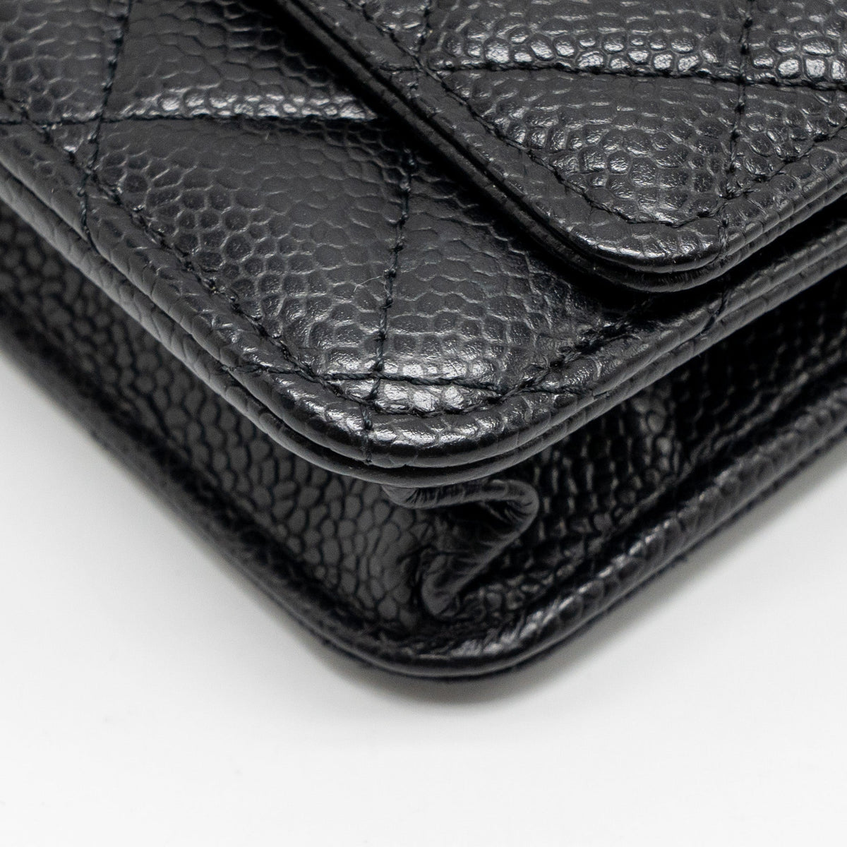 chanel-wallet-on-chain-black-g8ul83ak