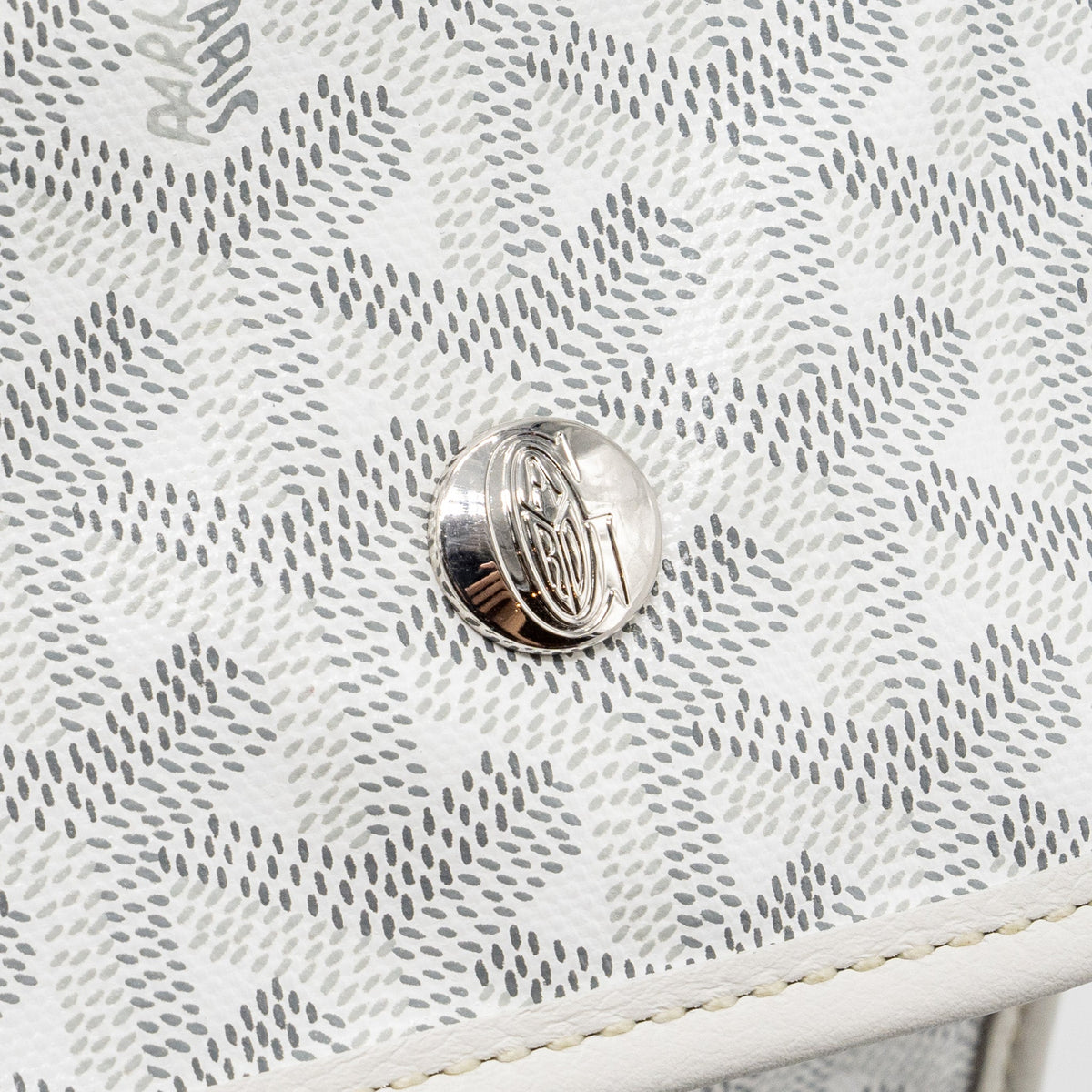 goyard-saint-leger-backpack-goyardine-canvas-white-shw