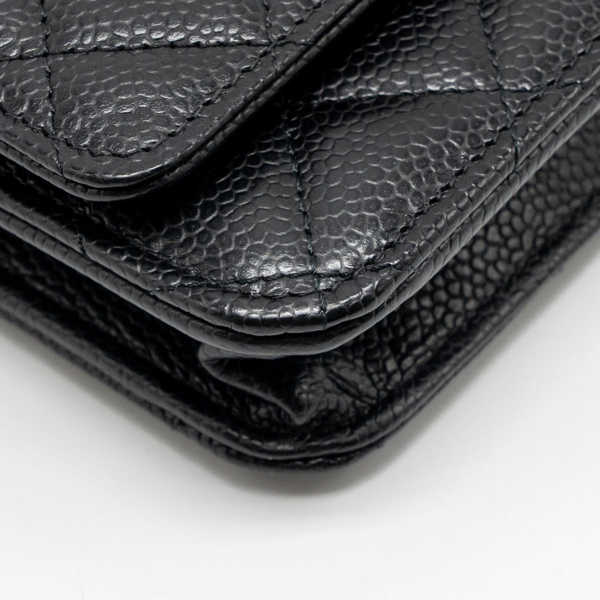chanel-wallet-on-chain-black-g8ul83ak