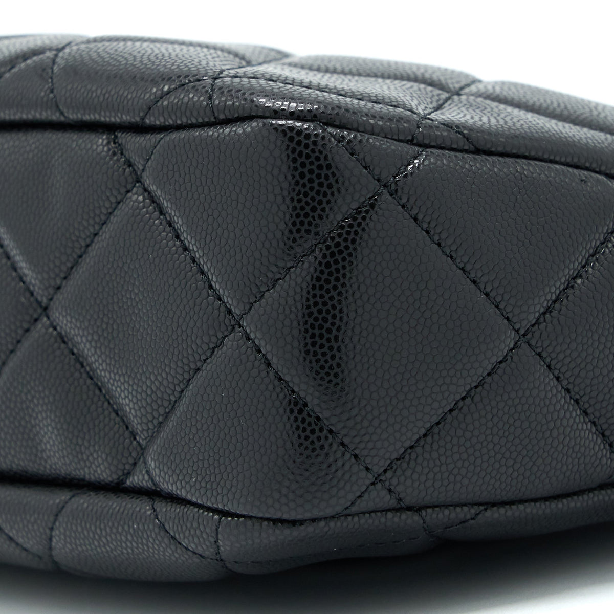 chanel-22a-twist-your-button-wallet-on-chain-caviar-black-ghw-microchip-1