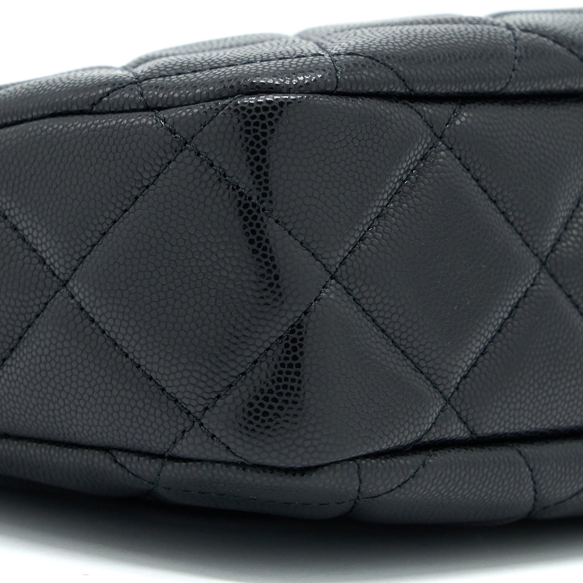 chanel-22a-twist-your-button-wallet-on-chain-caviar-black-ghw-microchip-1