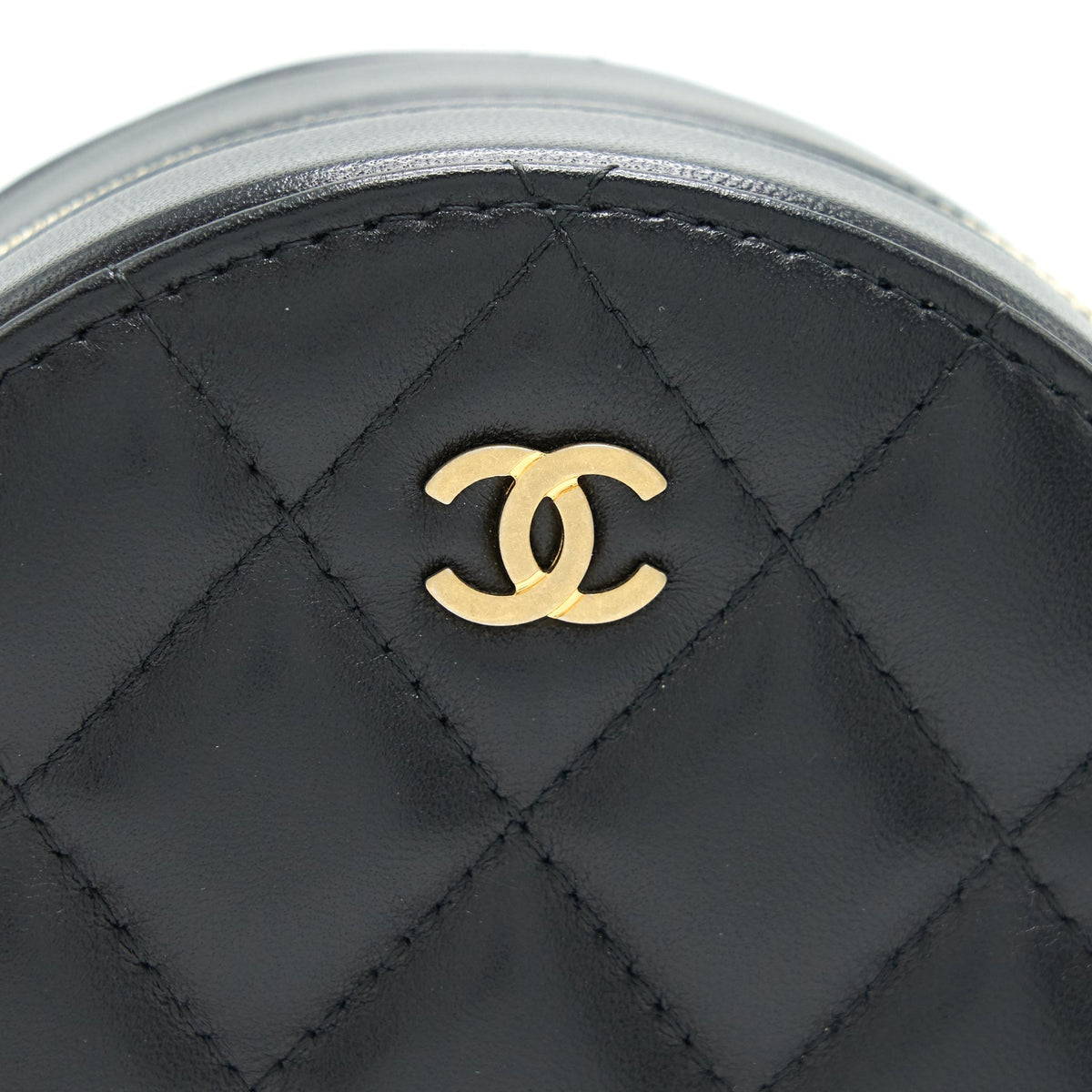 chanel-round-clutch-with-chain-black-brushed-ghw