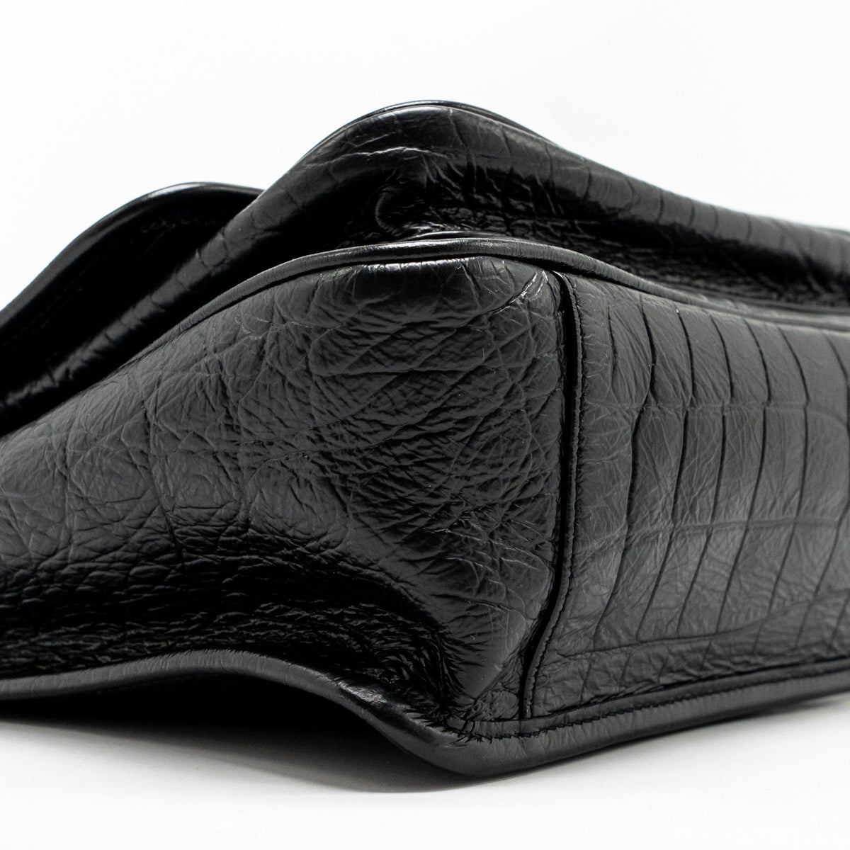 saint-laurent-ysl-medium-niki-bag-crocodile-embossed-black-calfskin-black-hardware