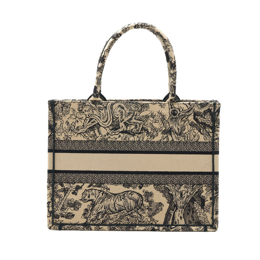 dior-medium-dior-book-tote-beige-toile-de-joey-embroidery
