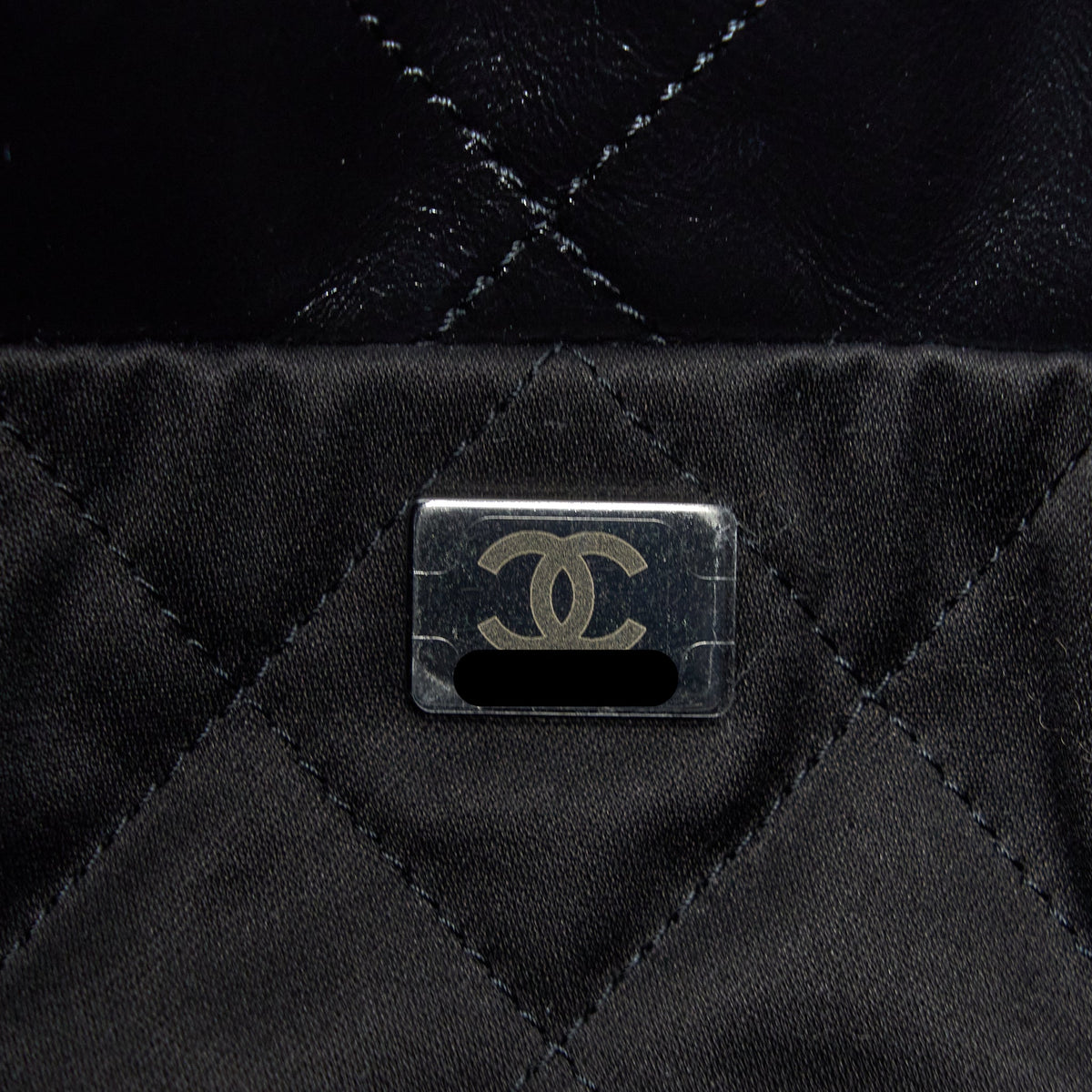 chanel-medium-22-bag-shiny-calfskin-so-black-with-black-hardware-microchip