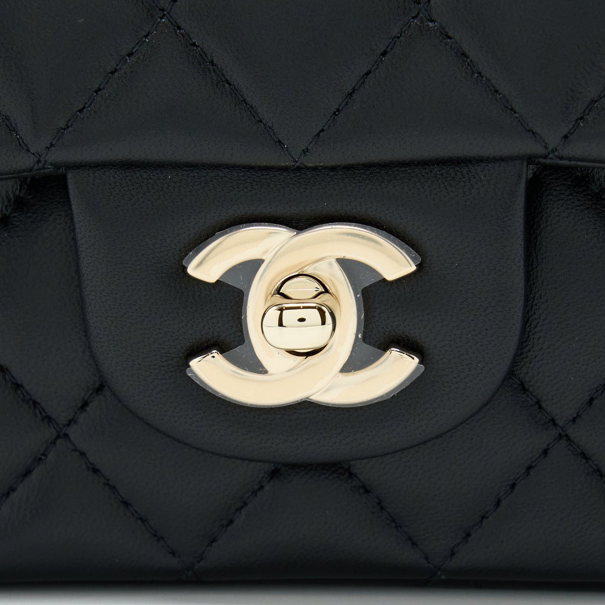 chanel-22a-top-handle-mini-rectangular-flap-bag-lambskin-black-ghw-microchip-1