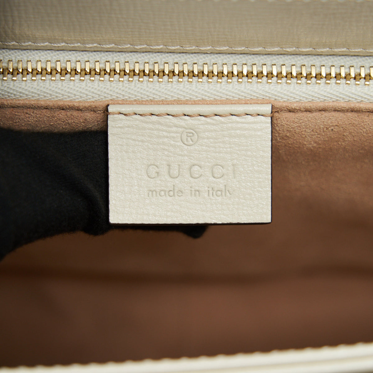 gucci-1955-horsebit-leather-shoulder-bag-white
