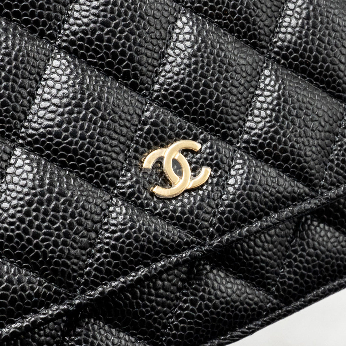 chanel-classic-wallet-on-chain-caviar-black-ghw-23