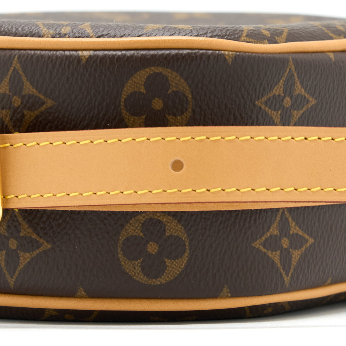 louis-vuitton-boite-chapeau-souple-pm-monogram-canvas-ghw-1