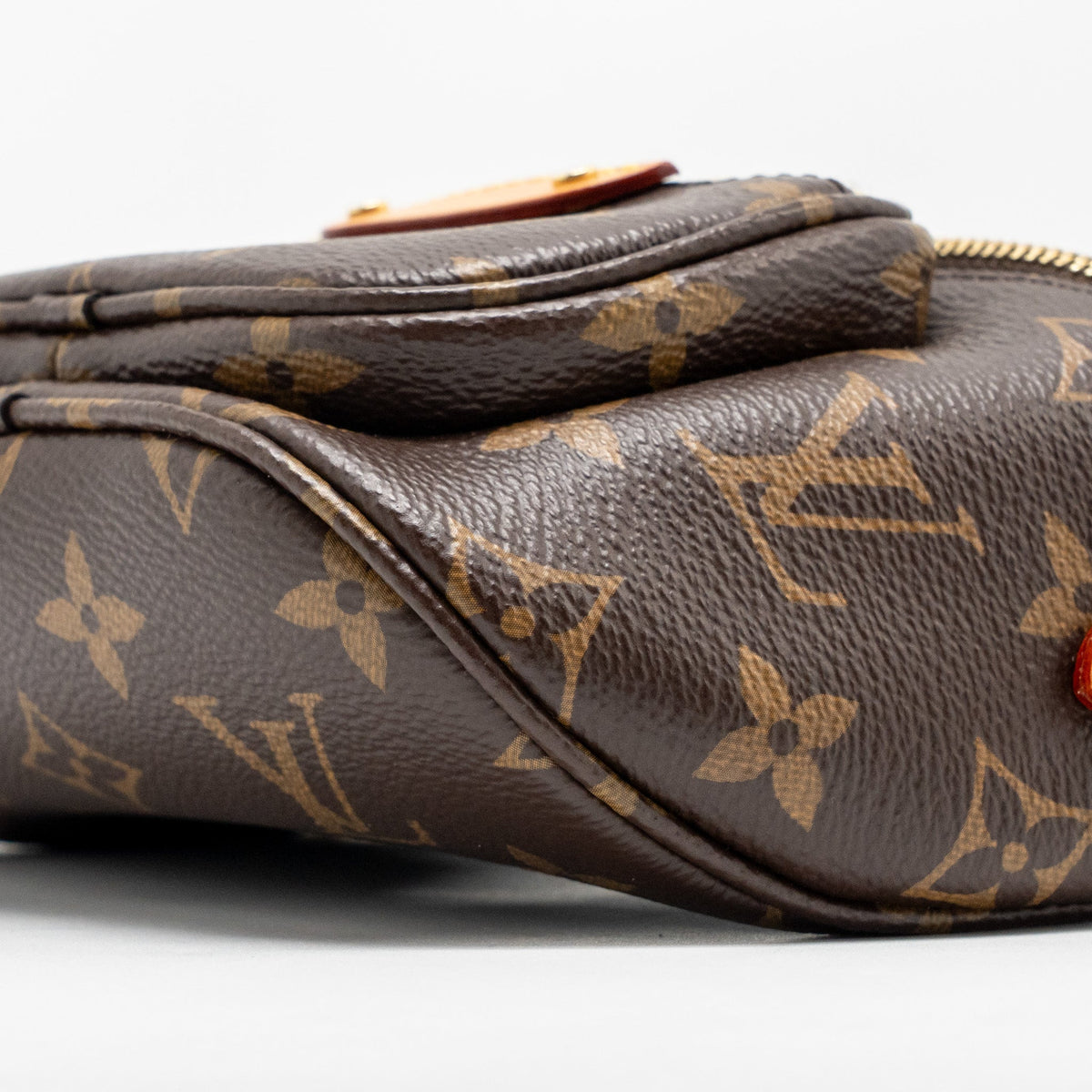louis-vuitton-mini-bumbag-monogram-canvas-ghw-1