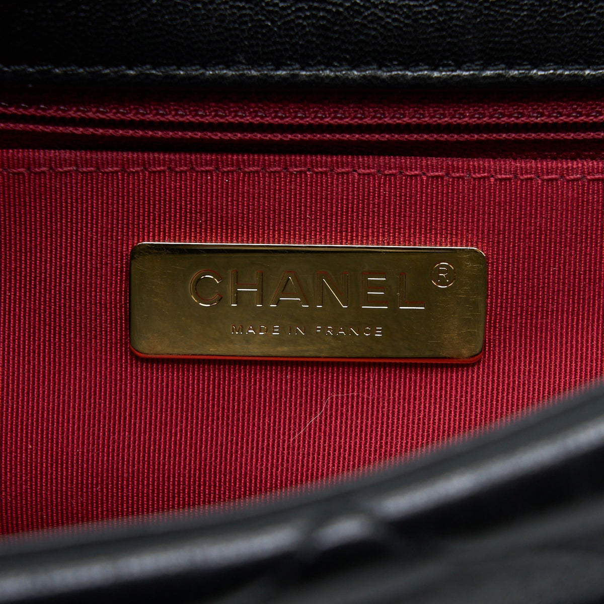 chanel-medium-19-bag-goatskin-black-multicolour-hardware