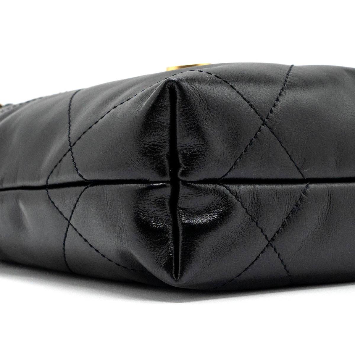 chanel-mini-22-bag-shiny-calfskin-black-ghw-microchip-2
