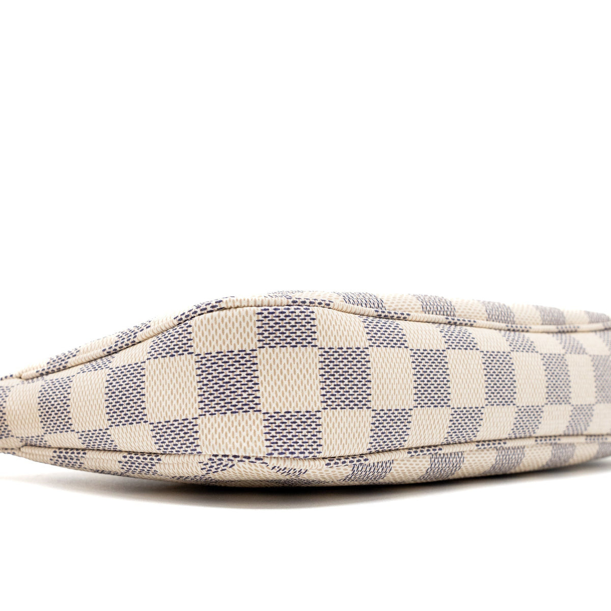 louis-vuitton-pochette-accessories-damier-azur-ghw