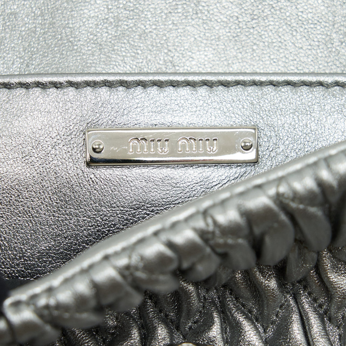 miu-miu-iconic-crystal-cloque-nappa-silver-shw