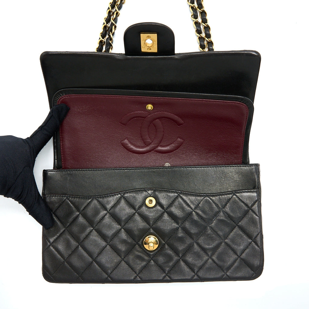 chanel-vintage-classic-double-flap-bag-lambskin-black-ghw