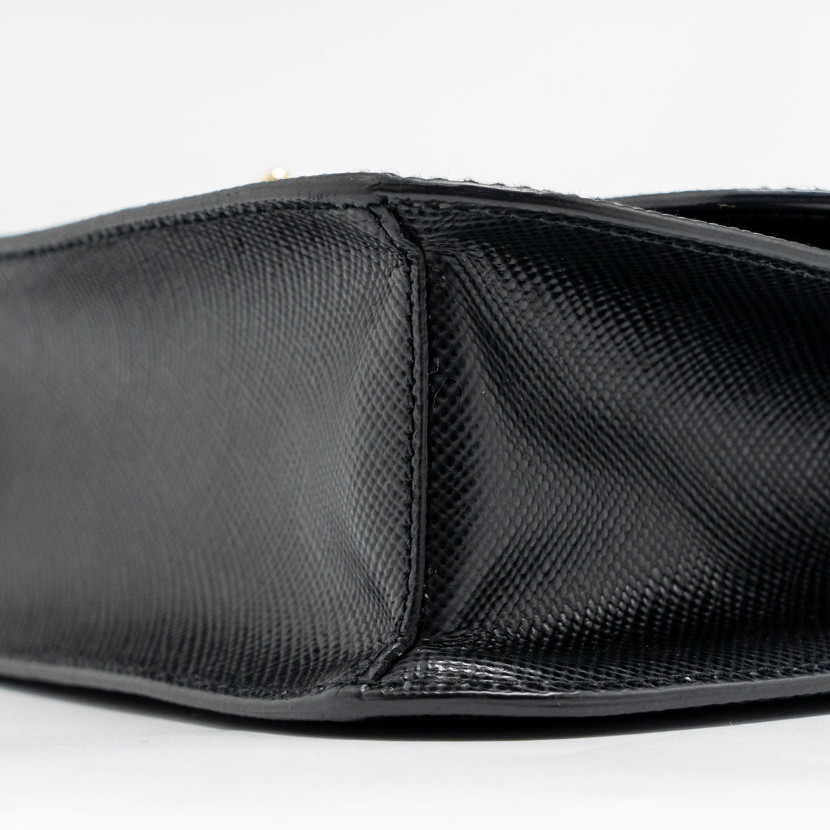 prada-saffiano-leather-flap-shoulder-bag-calfskin-black-ghw