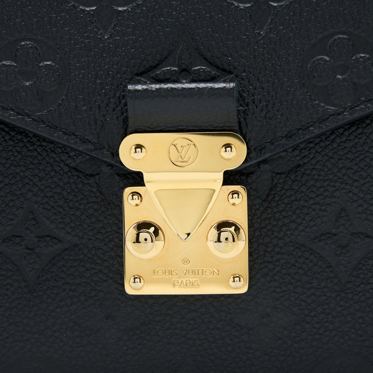 louis-vuitton-pochette-metis-monogram-empreinte-leather-black-ghw