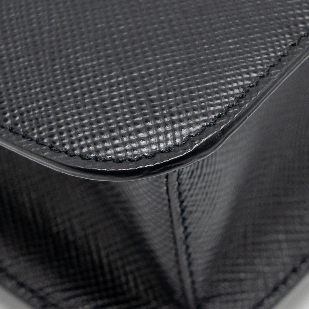 prada-saffiano-leather-flap-shoulder-bag-calfskin-black-ghw