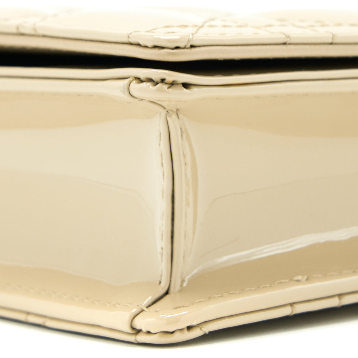dior-lady-dior-pouch-with-chain-patent-beige-ghw