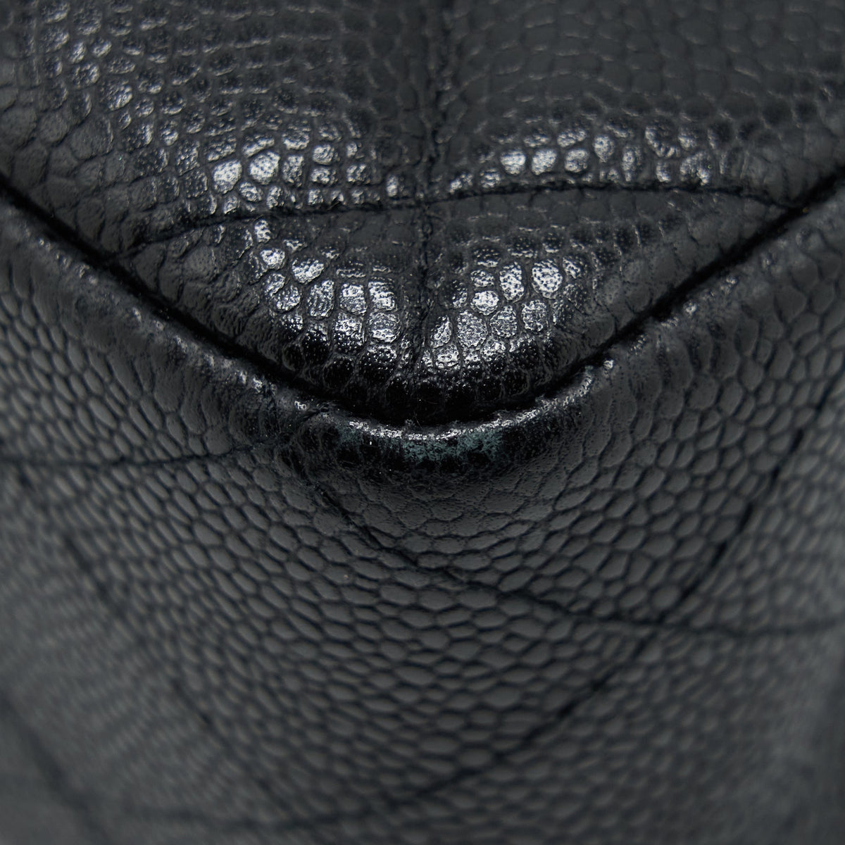 chanel-jumbo-single-flap-bag-caviar-black-shw