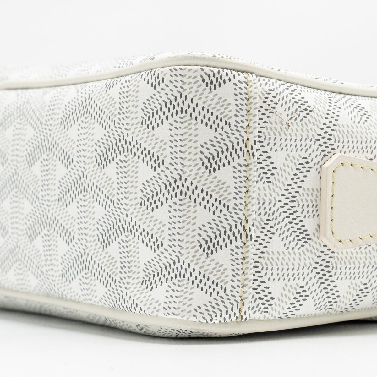 goyard-cape-vert-crossbody-bag-goyardline-canvas-white-shw-copy