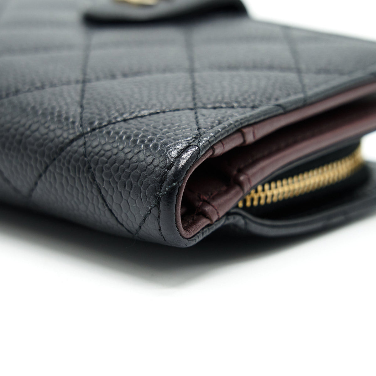 chanel-quilted-cc-bifold-caviar-wallet-black-ghw
