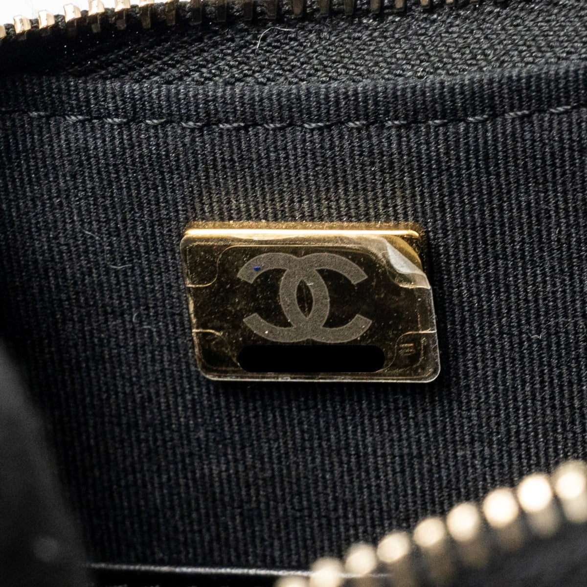 chanel-bag-black-6