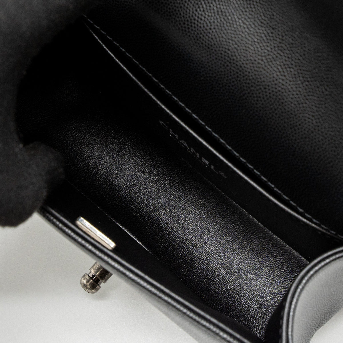 chanel-small-boy-bag-caviar-black-shw-microchip