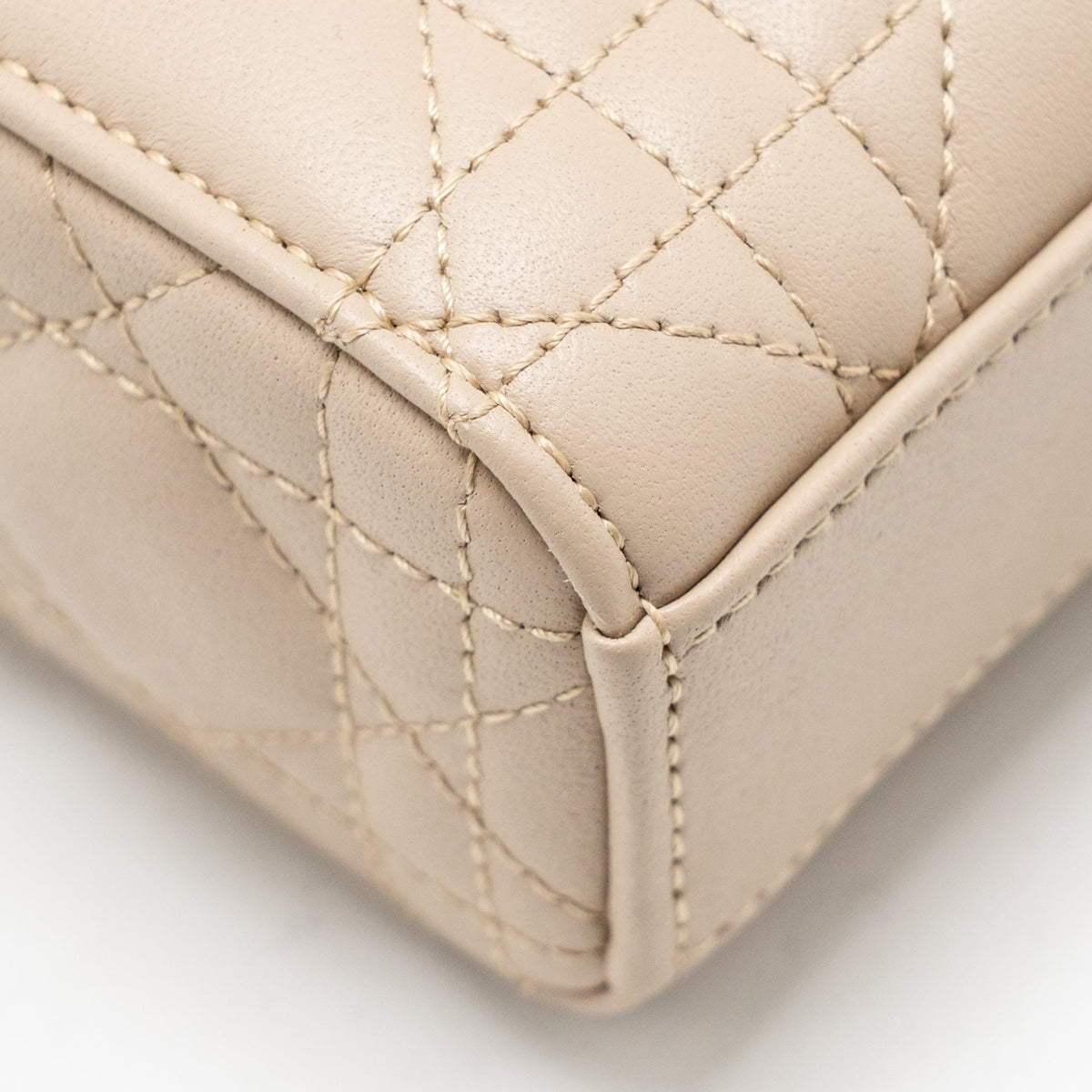 dior-medium-lady-d-joy-bag-cannage-lambskin-powder-beige-lghw