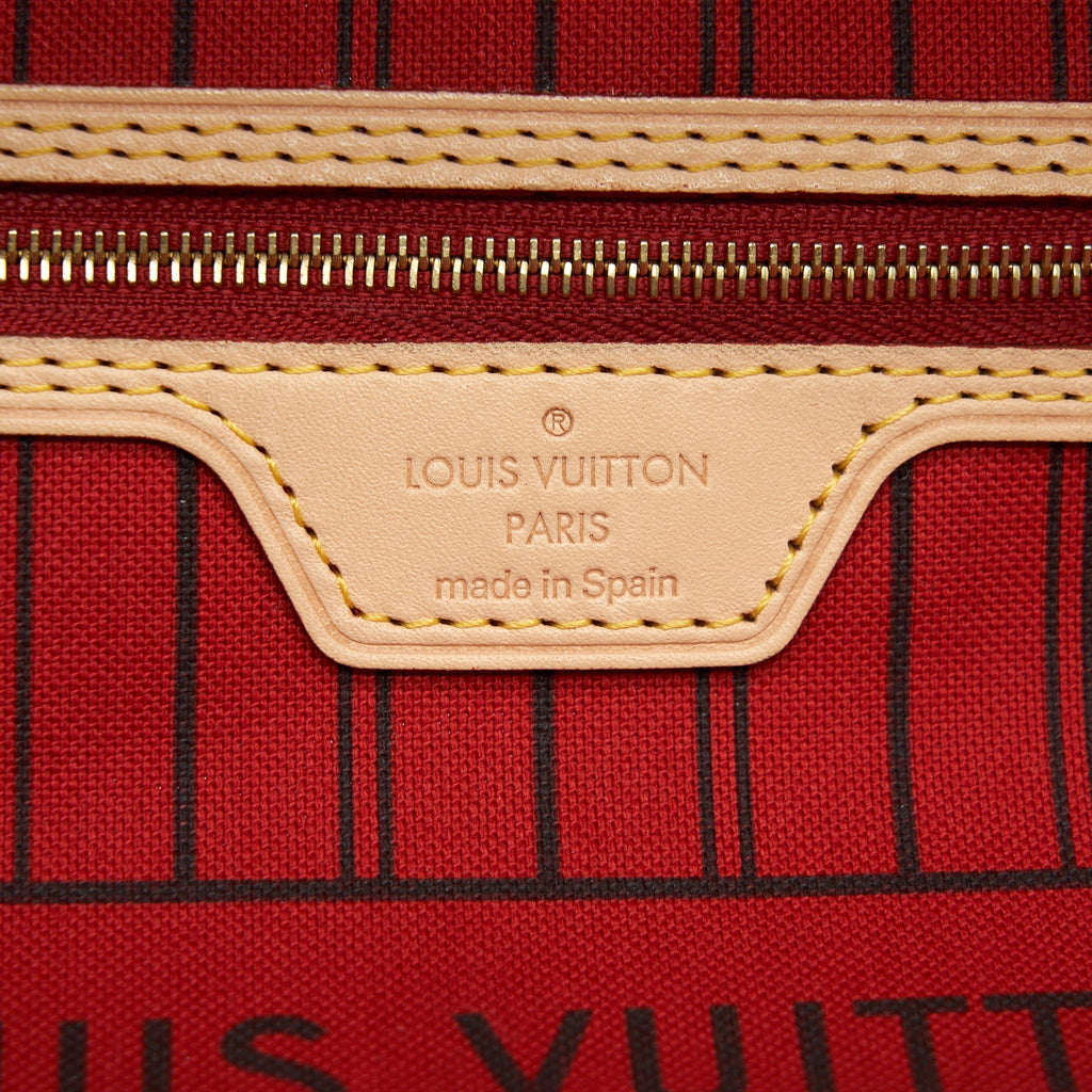 louis-vuitton-neverfull-cherry-mm-monogram-canvas-ghw