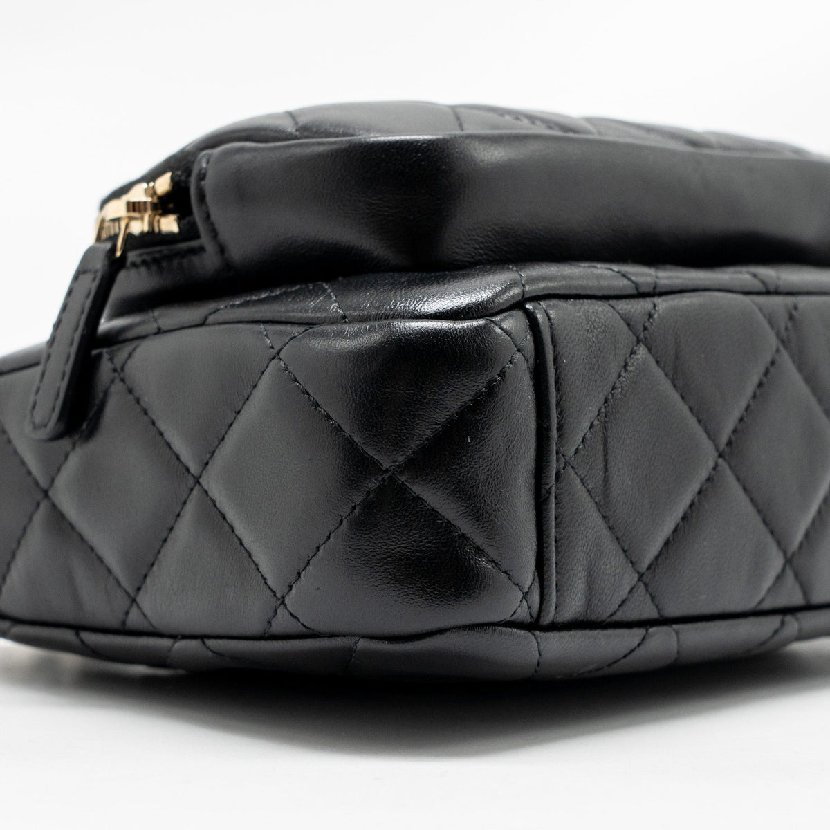 chanel-25c-camera-bag-lambskin-black-lghwmicrochip
