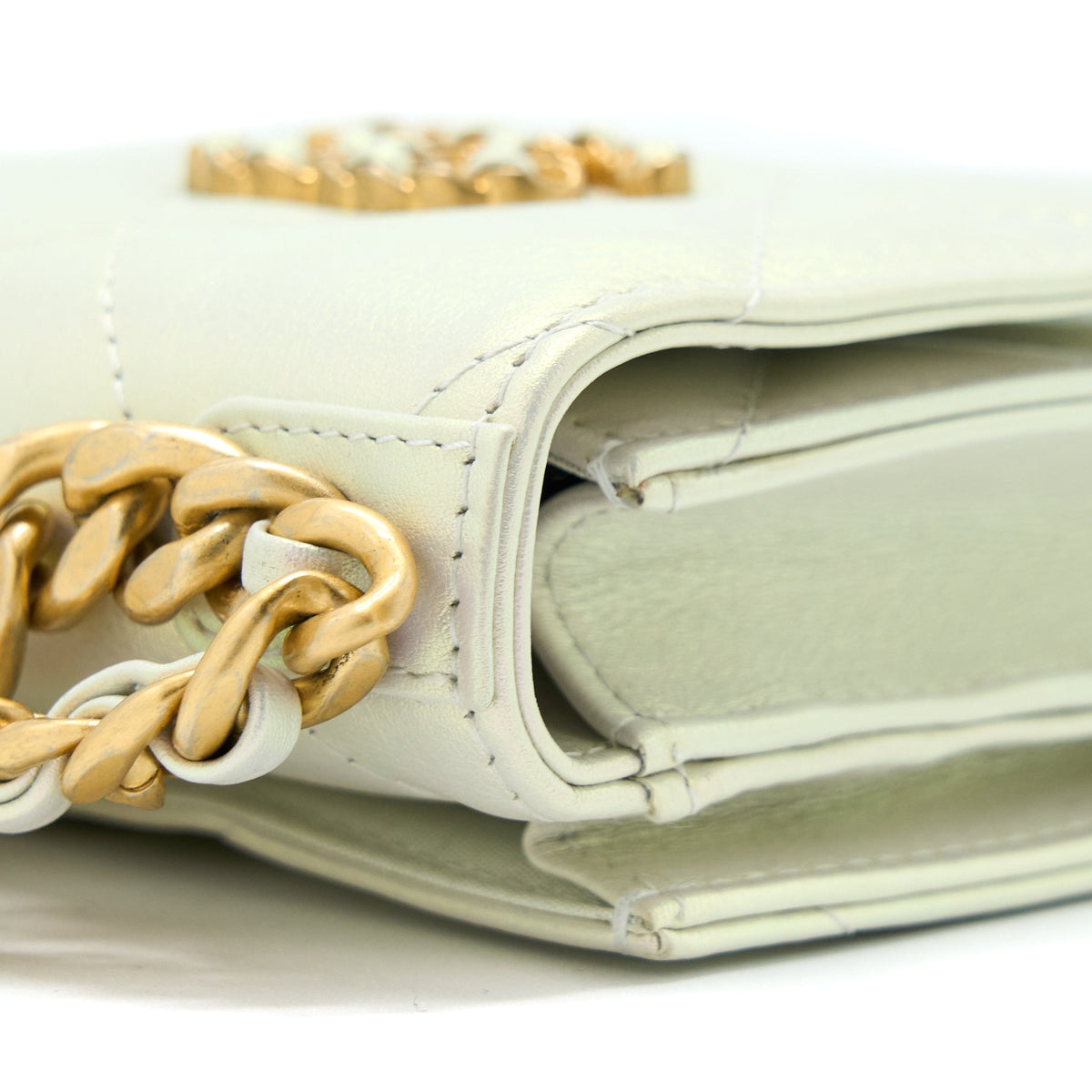 chanel-19-phone-pouch-with-chain-iridescent-whtie-ghw