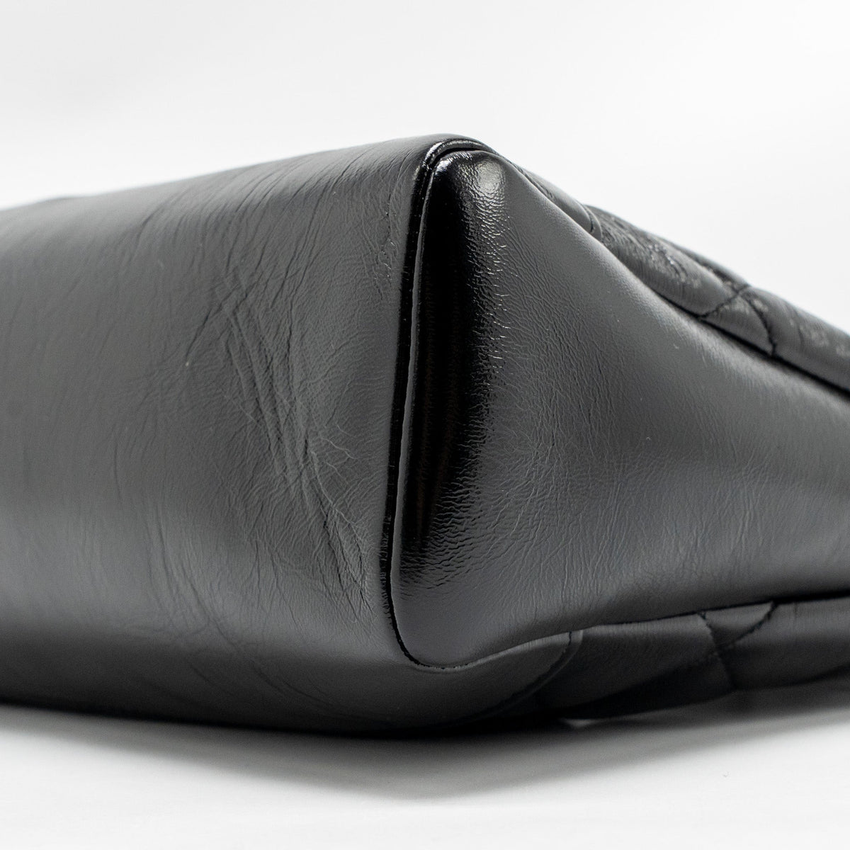 chanel-medium-31-bag-shiny-lambskin-lghw-microchip