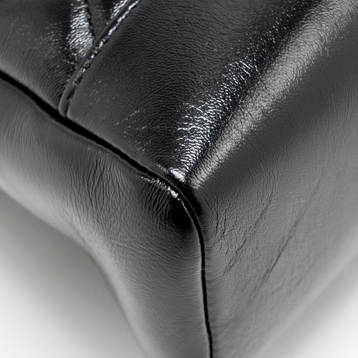 chanel-medium-31-bag-shiny-lambskin-lghw-microchip