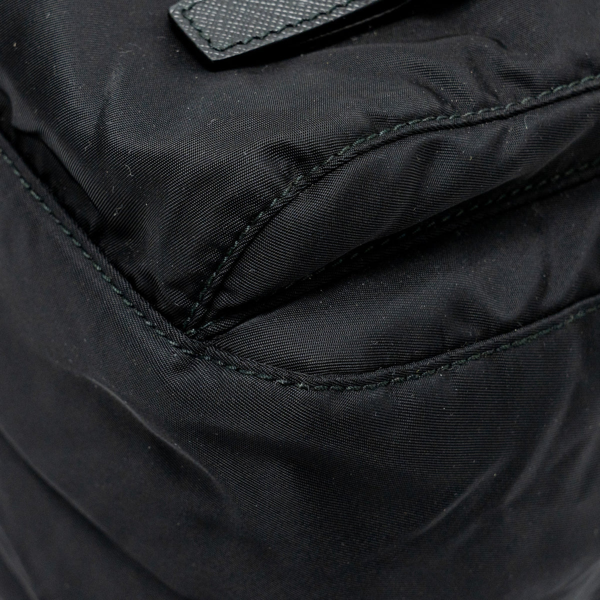 prada-messenger-bag-re-nylon-black-shw-copy