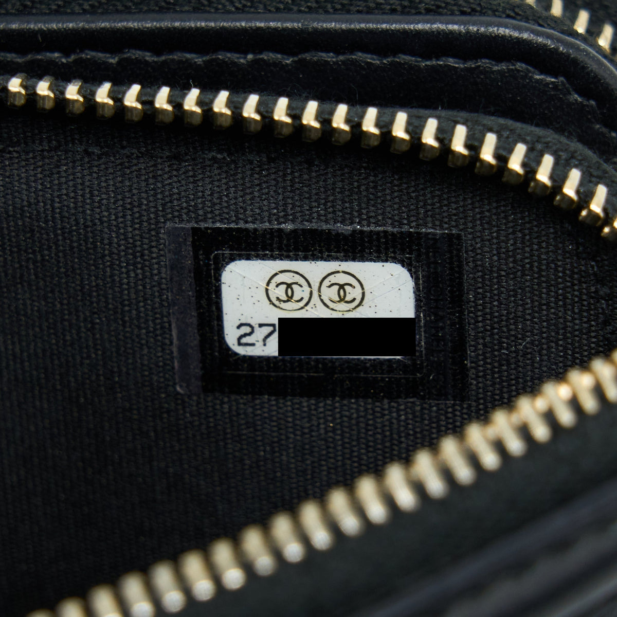 chanel-filigree-long-wallet-on-chain-caviar-black-ghw