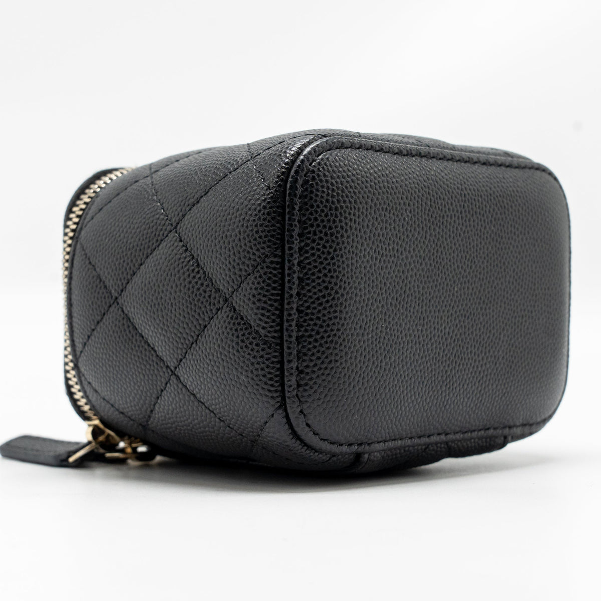 chanel-classic-small-vanity-with-chain-caviar-black-lghw
