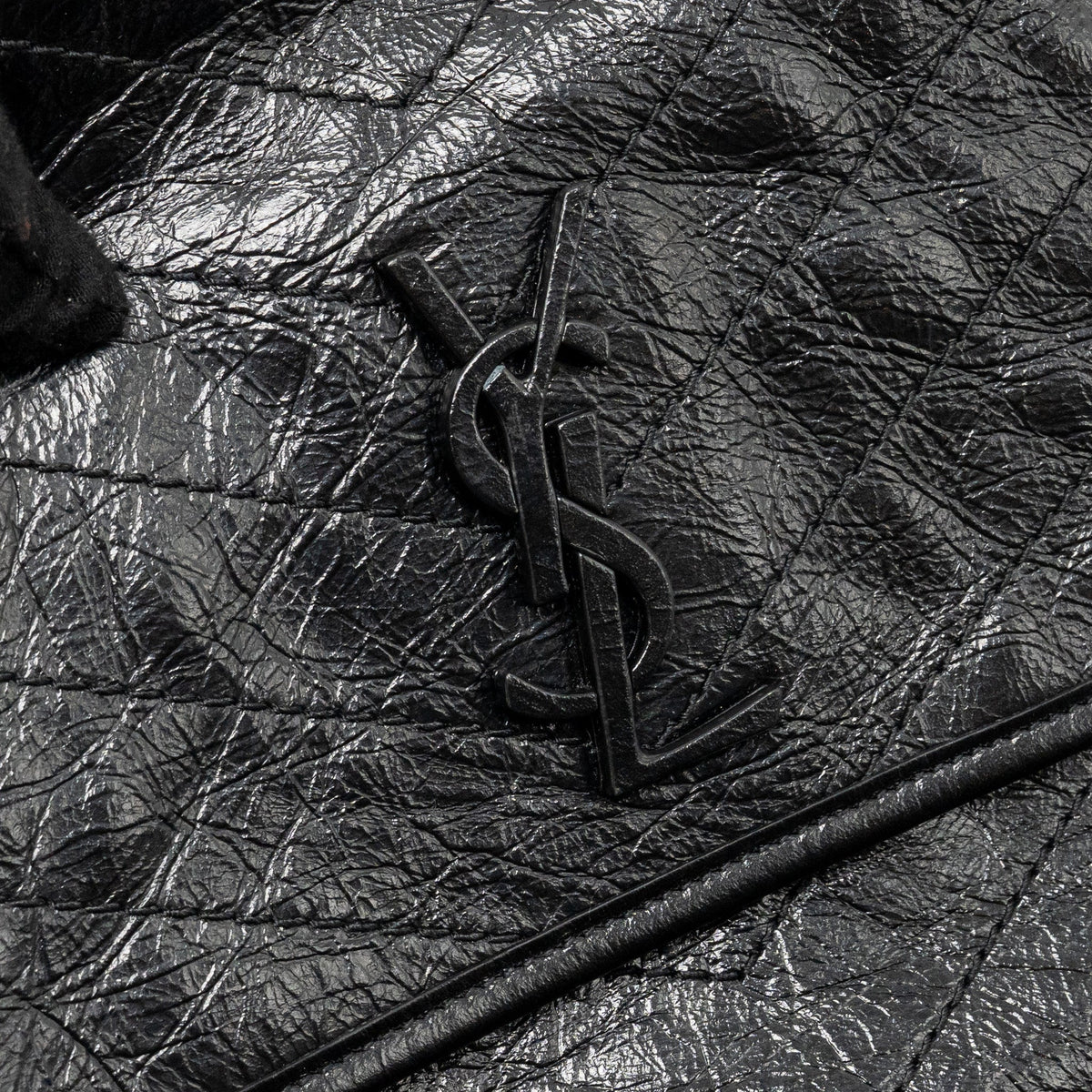 saint-laurent-ysl-medium-niki-chain-bag-vintage-calfskin-ghw