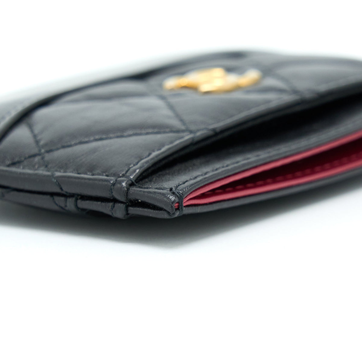 chanel-gabrielle-card-holder-aged-calfskin-black-ghw