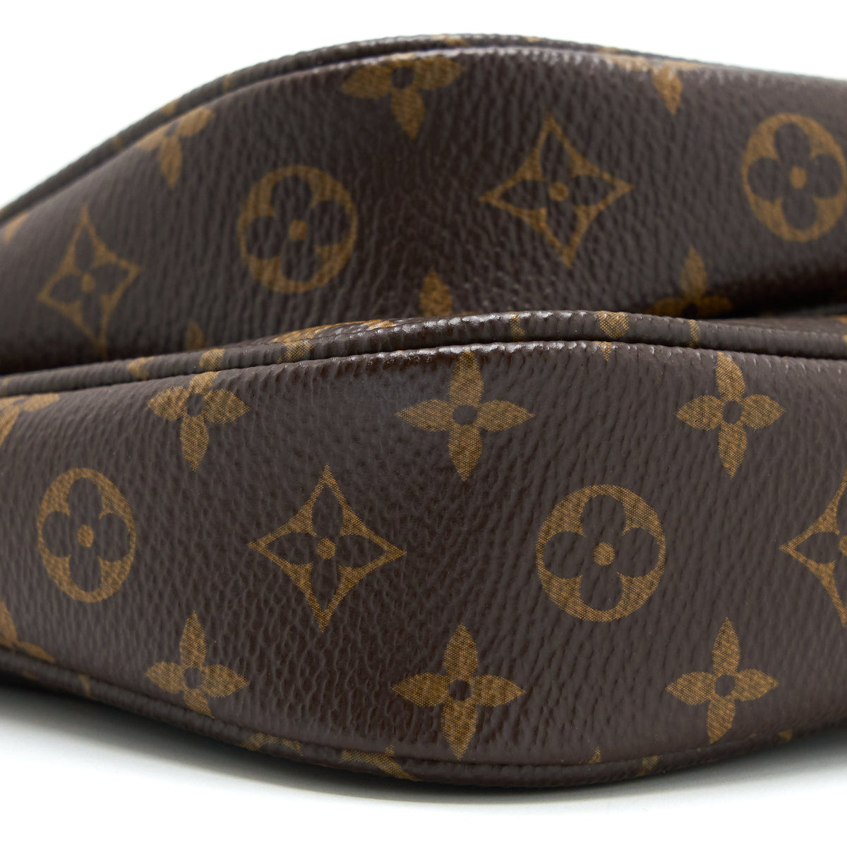 louis-vuitton-multi-pochette-accessories-monogram-canvas-khaki-strap-ghw-new-version