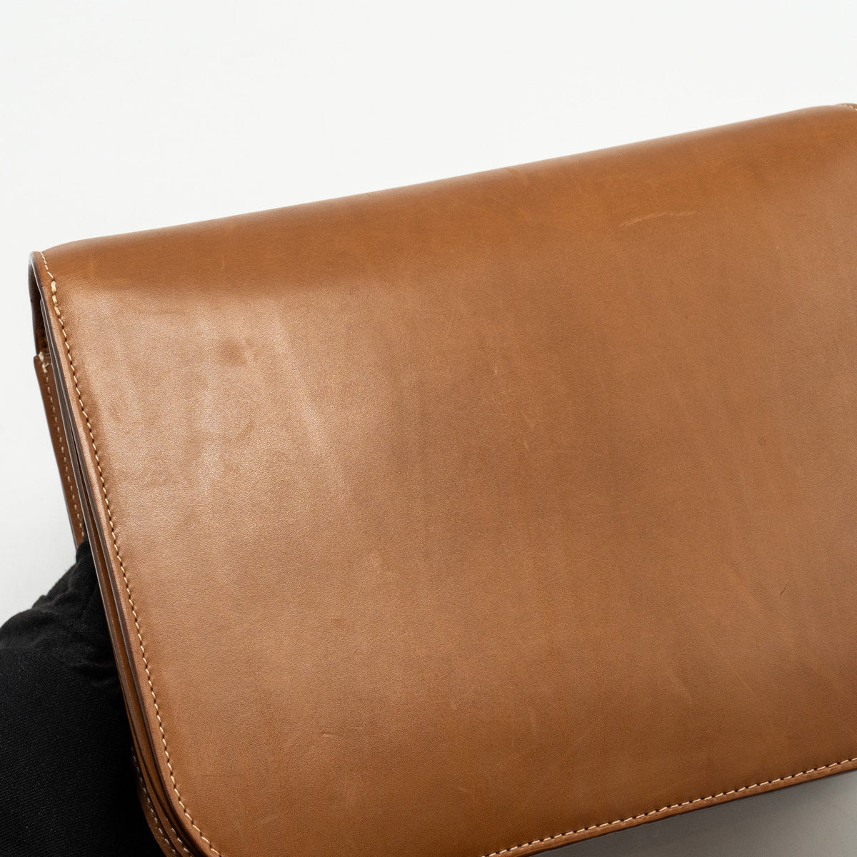 celine-medium-classic-box-bag-calfskin-brown-ghw