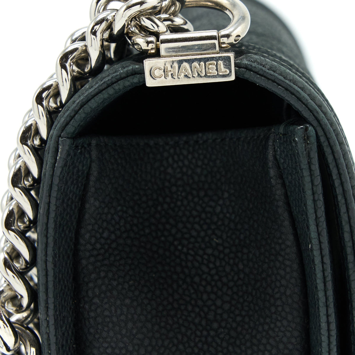 chanel-medium-boy-bag-grained-calfskin-black-shw