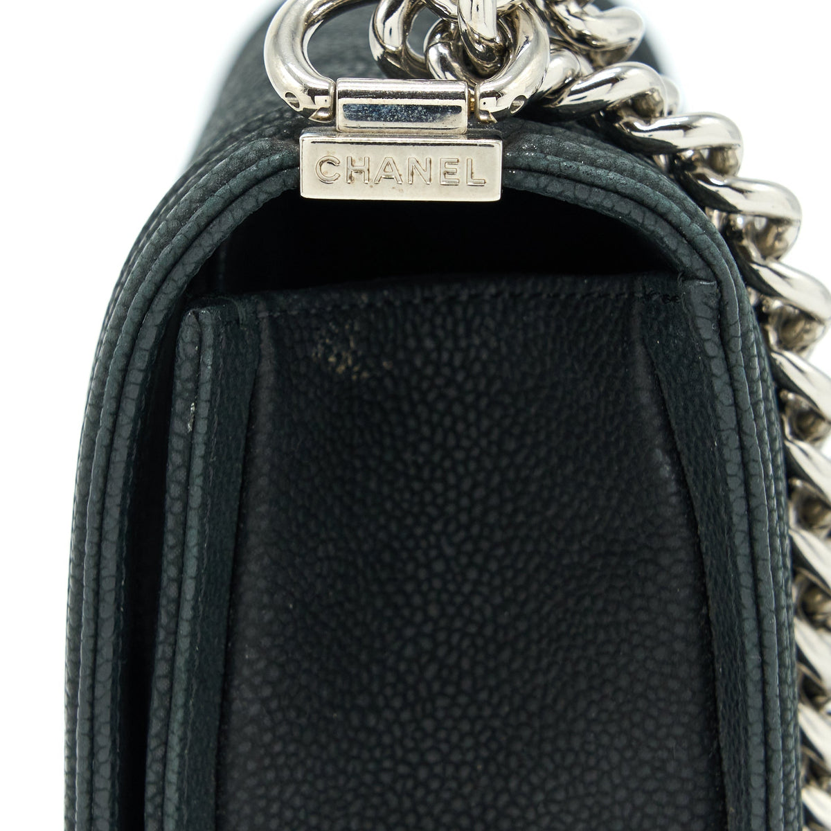 chanel-medium-boy-bag-grained-calfskin-black-shw