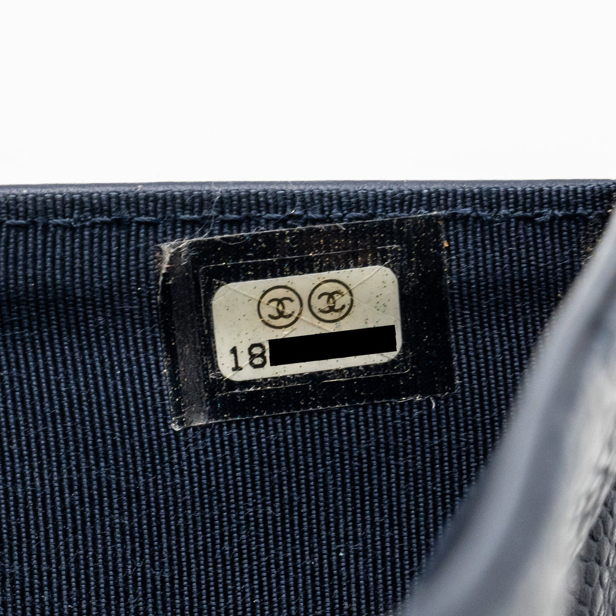 chanel-classic-flap-long-wallet-caviar-dark-blue-shw